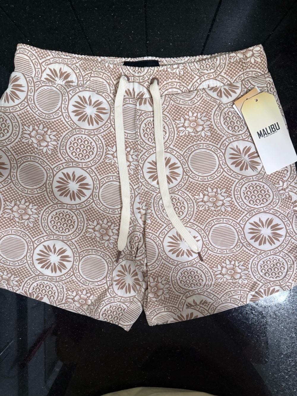 NWT Malibu by Drill Clothing Co. Geometric Print 🩳